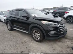 KM8J33A40HU435745 2017 HYUNDAI TUCSON