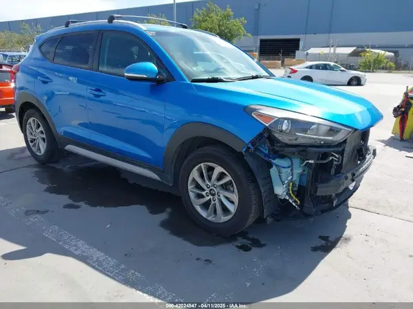 KM8J33A40HU447071 2017 HYUNDAI TUCSON - Image 1