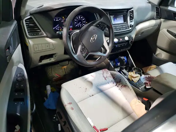 KM8J33A40HU478417 2017 HYUNDAI TUCSON - Image 8