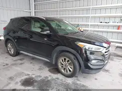 KM8J33A40HU488798 2017 HYUNDAI TUCSON