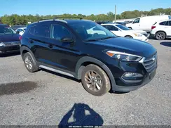 KM8J33A40HU519189 2017 HYUNDAI TUCSON