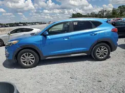 KM8J33A40HU520861 2017 HYUNDAI TUCSON