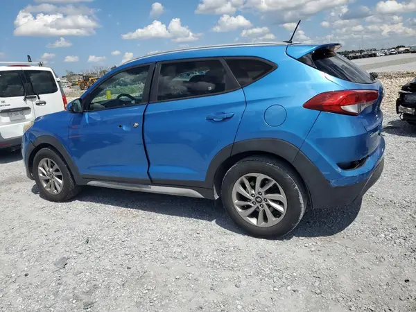 KM8J33A40HU520861 2017 HYUNDAI TUCSON - Image 2
