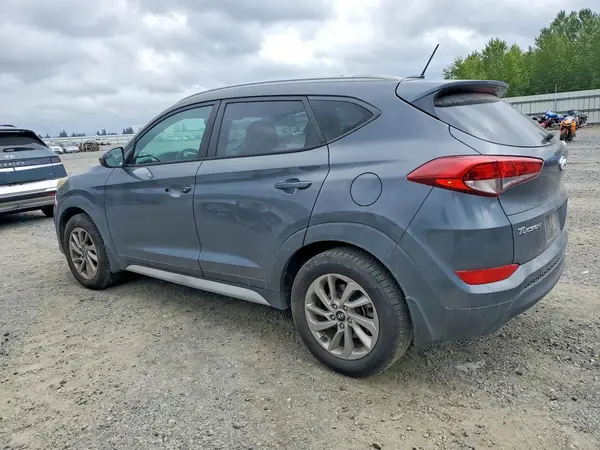 KM8J33A40HU530001 2017 HYUNDAI TUCSON - Image 2