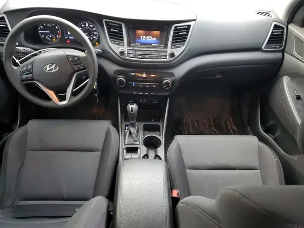 KM8J33A40HU593583 2017 HYUNDAI TUCSON - Image 8