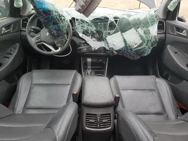 KM8J33A40JU606449 2018 HYUNDAI TUCSON - Image 8
