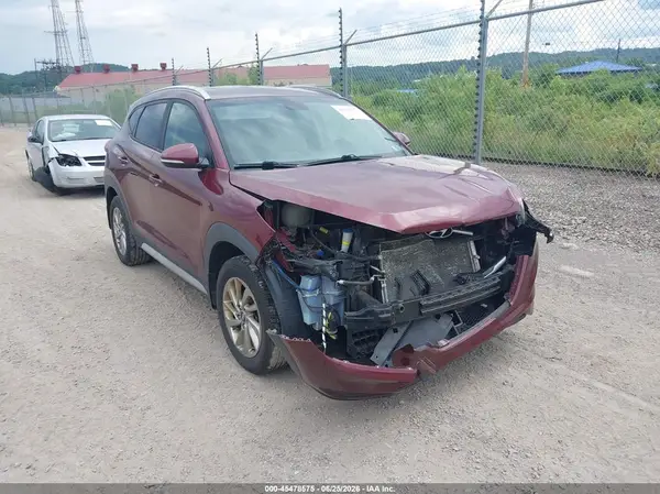 KM8J33A40JU635059 2018 HYUNDAI TUCSON - Image 1