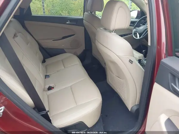 KM8J33A40JU635059 2018 HYUNDAI TUCSON - Image 8