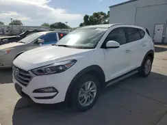 KM8J33A40JU638981 2018 HYUNDAI TUCSON
