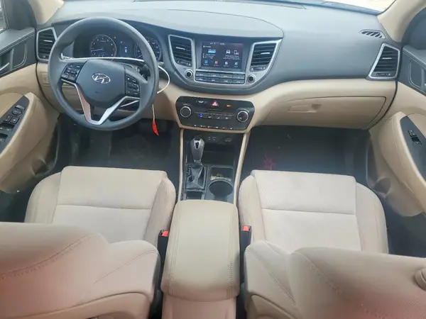 KM8J33A40JU644022 2018 HYUNDAI TUCSON - Image 8