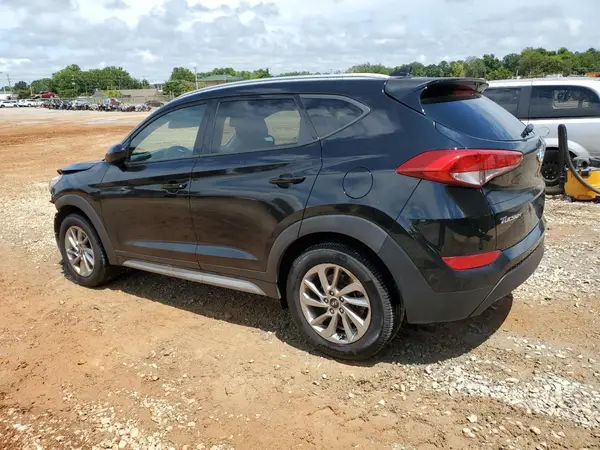 KM8J33A40JU654677 2018 HYUNDAI TUCSON - Image 2