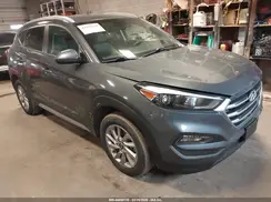 KM8J33A40JU668661 2018 HYUNDAI TUCSON
