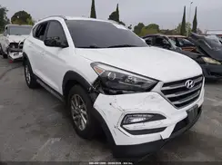 KM8J33A40JU670300 2018 HYUNDAI TUCSON