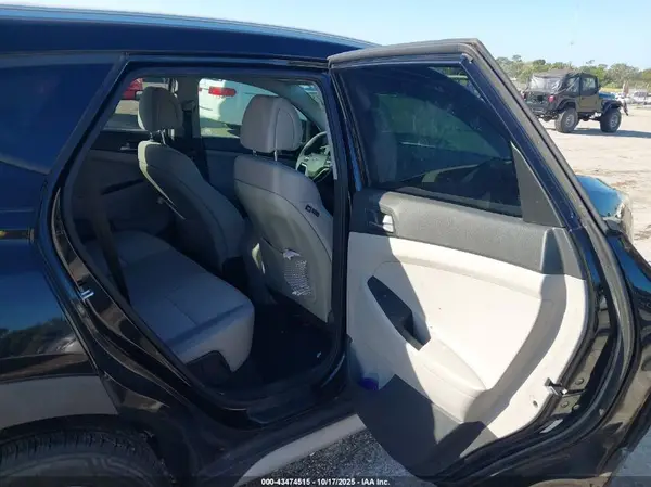 KM8J33A40JU671964 2018 HYUNDAI TUCSON - Image 8