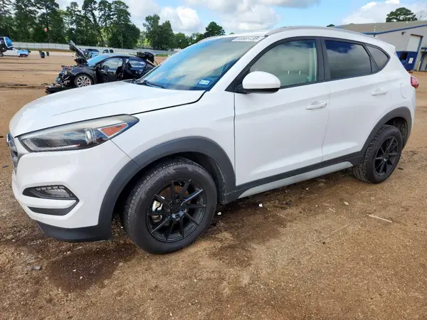 KM8J33A40JU672421 2018 HYUNDAI TUCSON - Image 1