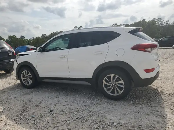 KM8J33A40JU676467 2018 HYUNDAI TUCSON - Image 2