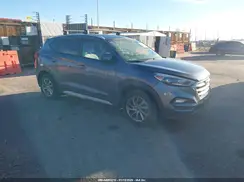 KM8J33A40JU691535 2018 HYUNDAI TUCSON