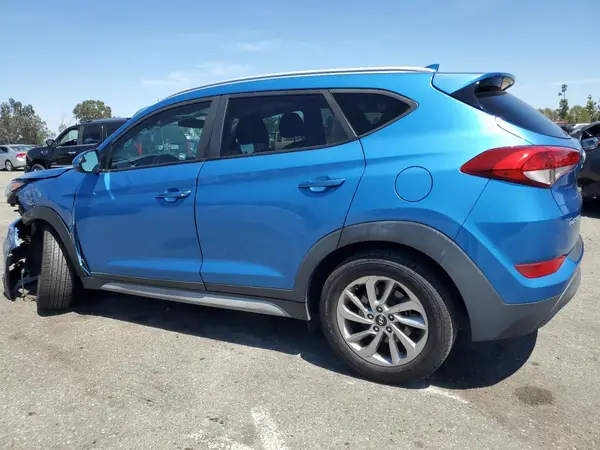 KM8J33A40JU695648 2018 HYUNDAI TUCSON - Image 2