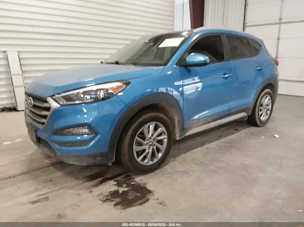 KM8J33A40JU704090 2018 HYUNDAI TUCSON - Image 2