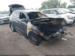 KM8J33A40JU705577 2018 HYUNDAI TUCSON
