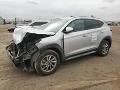 KM8J33A40JU719608 2018 HYUNDAI TUCSON
