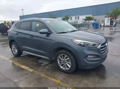 KM8J33A40JU725831 2018 HYUNDAI TUCSON