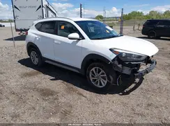 KM8J33A40JU725912 2018 HYUNDAI TUCSON
