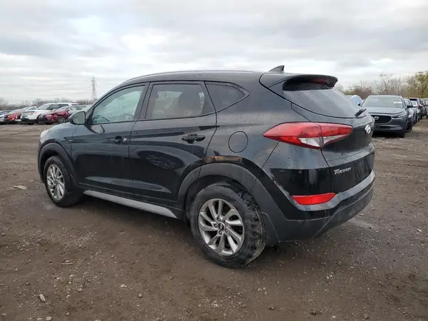 KM8J33A40JU729054 2018 HYUNDAI TUCSON - Image 2