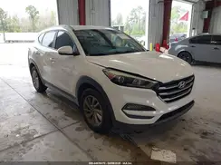 KM8J33A40JU769831 2018 HYUNDAI TUCSON