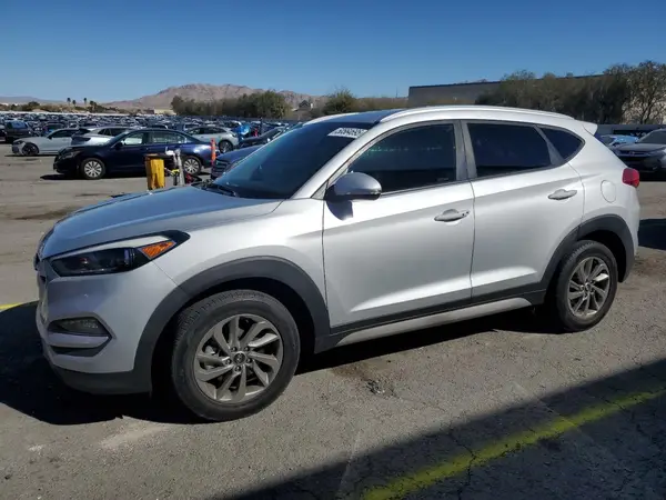 KM8J33A40JU771157 2018 HYUNDAI TUCSON - Image 1