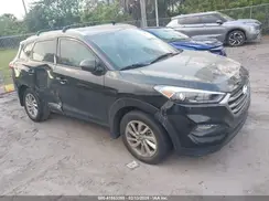 KM8J33A40JU772857 2018 HYUNDAI TUCSON
