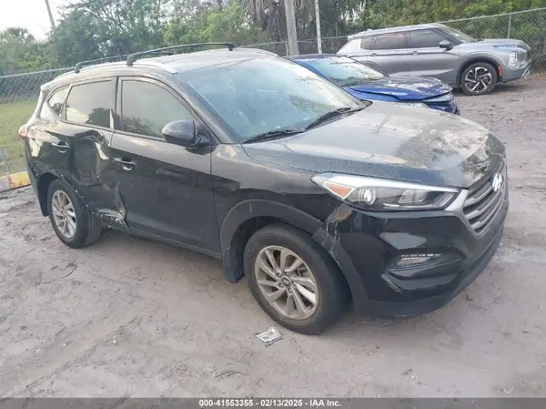 KM8J33A40JU772857 2018 HYUNDAI TUCSON - Image 1