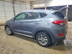 KM8J33A40JU801032 2018 HYUNDAI TUCSON