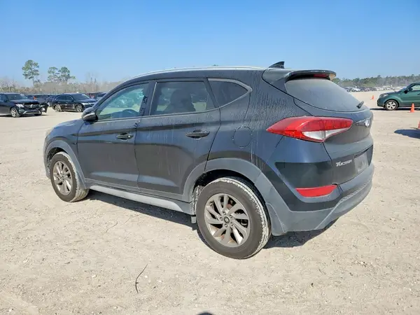 KM8J33A40JU820194 2018 HYUNDAI TUCSON - Image 2