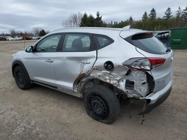 KM8J33A40JU828232 2018 HYUNDAI TUCSON - Image 2