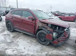 KM8J33A40JU830546 2018 HYUNDAI TUCSON