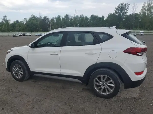 KM8J33A40JU830742 2018 HYUNDAI TUCSON - Image 2