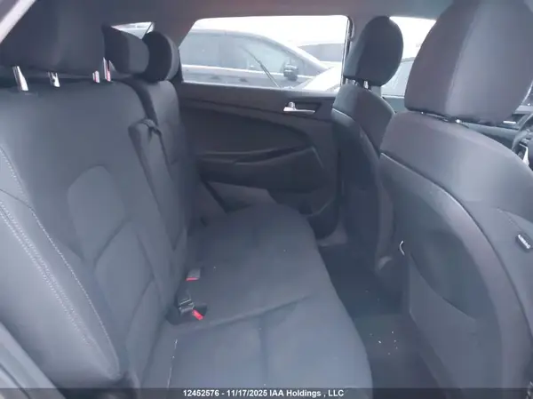 KM8J33A40KU852631 2019 HYUNDAI TUCSON - Image 8