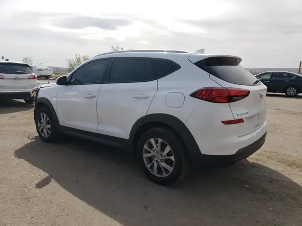 KM8J33A40KU871681 2019 HYUNDAI TUCSON - Image 2