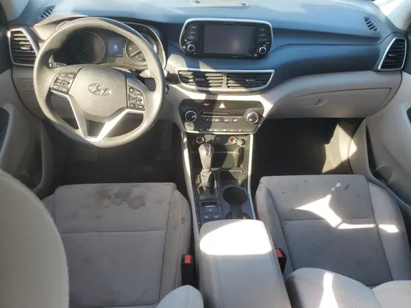 KM8J33A40KU880963 2019 HYUNDAI TUCSON - Image 8