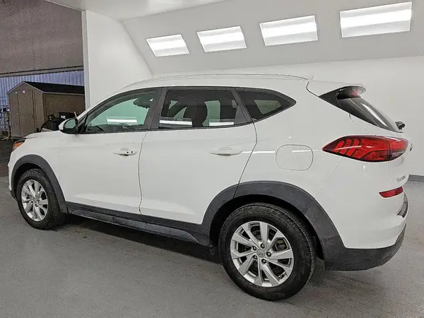 KM8J33A40LU143120 2020 HYUNDAI TUCSON - Image 2