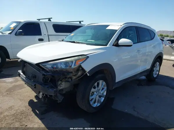 KM8J33A40LU167661 2020 HYUNDAI TUCSON - Image 2