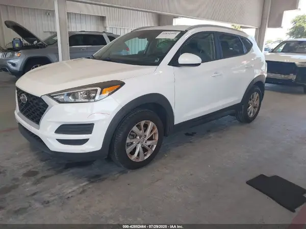 KM8J33A40LU201873 2020 HYUNDAI TUCSON - Image 2