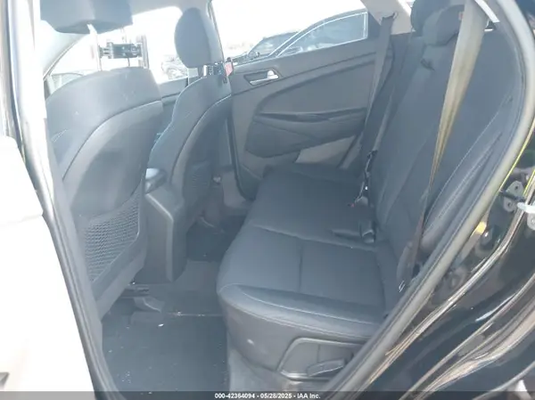 KM8J33A40LU233903 2020 HYUNDAI TUCSON - Image 8