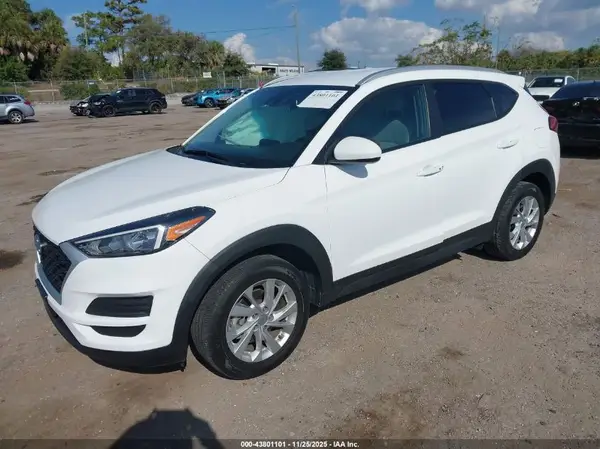 KM8J33A40LU258655 2020 HYUNDAI TUCSON - Image 2