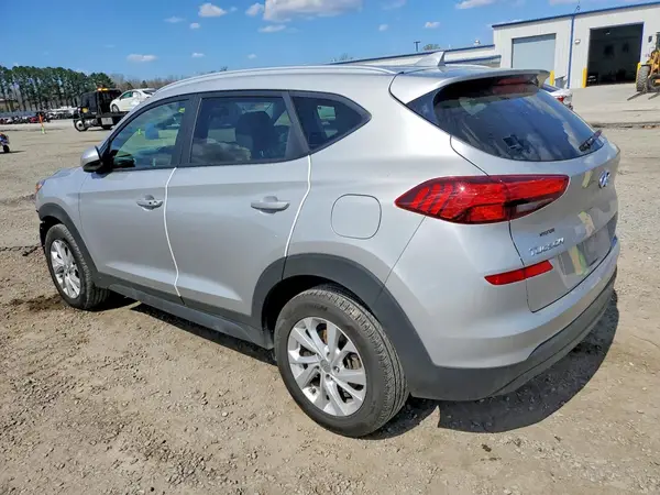 KM8J33A40LU260678 2020 HYUNDAI TUCSON - Image 2