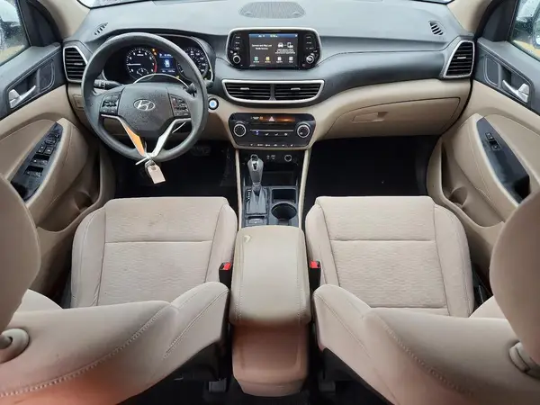 KM8J33A40MU315986 2021 HYUNDAI TUCSON - Image 8