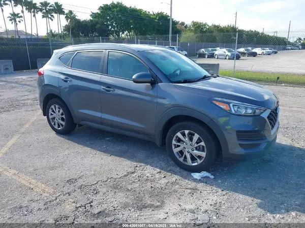 KM8J33A40MU323196 2021 HYUNDAI TUCSON - Image 1