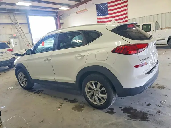 KM8J33A40MU325384 2021 HYUNDAI TUCSON - Image 2