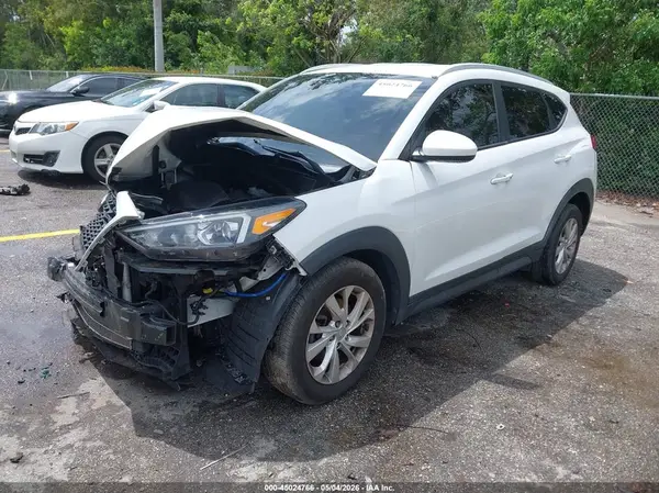 KM8J33A40MU331072 2021 HYUNDAI TUCSON - Image 2